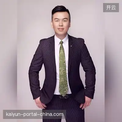 郝然